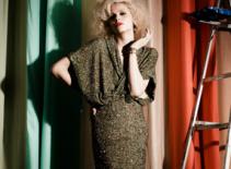 Hình ảnh mẫu nam quảng cáo thời trang nữ