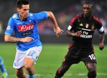 Clarence Seedorf: Chưa phải là thảm họa khi thua Napoli