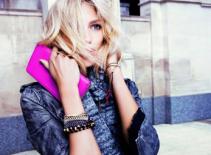 Những mẫu ví cầm tay của Anja Rubik