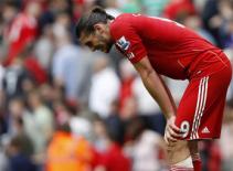 Capello cảnh báo Carroll: Không bỏ rượu, đừng ra sân