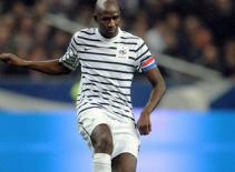 01h30 ngày 7/9, Romania - Pháp: Đội trưởng "phiêu lưu ký"