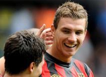Edin Dzeko - ngôi sao ẩn mình 