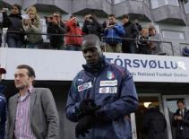 “Ngựa chứng” Balotelli sắp phải hầu tòa vì mafia