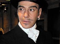 Cựu thiết kế thời trang của Dior bị kết án