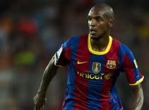 Hợp đồng của Abidal tại Barca: Chờ "sức khỏe" lên tiếng