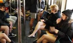 Video: Trò đùa trai, gái cùng tụt quần trên tàu điện