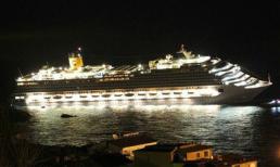 Titanic tái diễn, hàng chục người mất tích