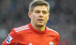 Steven Gerrard bị cảnh sát “thăm hỏi” lúc nửa đêm 