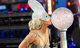 Khoảnh khắc đón năm mới của sao Hollywood