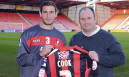 Cưỡng bức tình dục, 6 cầu thủ bị cảnh sát bắt giữ