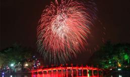Pháo hoa rực rỡ chào đón năm Rồng