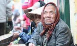 Vợ chồng già bị 7 đứa con đẩy ra ăn Tết ngoài đường cùng cỗ quan tài