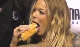 Le Ann Rimes ăn thèm thuồng như chết đói!