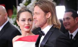Brad Pitt: “Các con đề nghị tôi trao nhẫn cho Jolie”