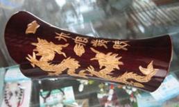 Tặng quan tài để... chúc thăng quan tiến chức