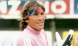 “Messi ở thời của Maradona thì chỉ đáng... ngồi dự bị” 