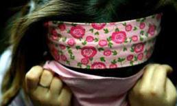 Cà Mau: Thầy giáo chủ nhiệm hại đời học trò 9 tuổi