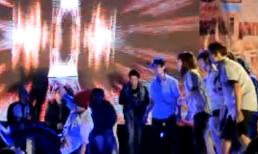 Màn thách đấu cực nóng của thiếu nữ hiphop