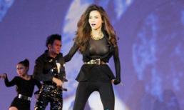 "Thót tim" ngắm Hà Hồ nhảy bốc lửa với áo xuyên thấu khoe nội y