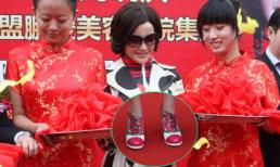 Lưu Hiểu Khánh "mất điểm" vì giày quá quê