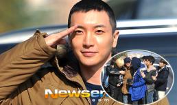 Hàng nghìn fans hâm mộ "sụt sùi" tiễn leader Leeteuk (Suju) nhập ngũ