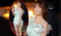 Sao Hàn luống cuống che chỗ nhạy cảm trên thảm đỏ