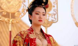 Những bà hoàng “mất điểm” vì tạo hình… ngớ ngẩn