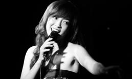 Đinh Hương The Voice nồng cháy trong đêm nhạc riêng mình