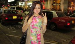 Ngắm Vy Oanh xì tin "đi phượt" Hồng Kông