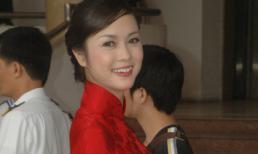 Top 5 HHVN Vũ Ngọc Anh khoe nét xuân thì trong tà áo dài đỏ