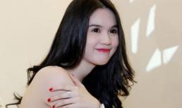 Ngọc Trinh "tỏa sắc lung linh" giữa rừng sao