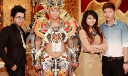 Hình ảnh Trương Nam Thành trong trang phục dân tộc