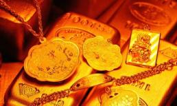 Nữ công nhân có bầu trộm vàng để làm đám cưới