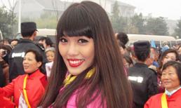 Lan Khuê xinh tươi giữa thời tiết lạnh giá