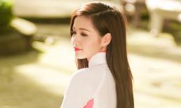 Tâm Tít hoá nữ sinh duyên dáng mừng ngày 20/11