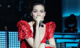 Hà Hồ xúc động mừng sinh nhật