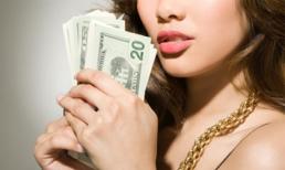 Tháng nào tôi cũng ngửa tay xin tiền vợ