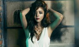 Ngắm ca sỹ Hàn trầm buồn trong thước màu cổ điển