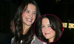 Katie Holmes trang điểm như diễn hề ngoài phố