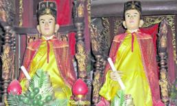 Bức tượng biết đứng lên ngồi xuống ở Hải Phòng