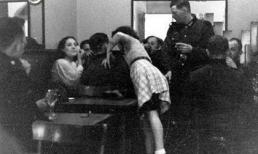 Sự thực gây sốc về nhà thổ thời chiến của quân Đức