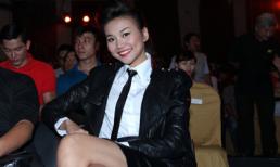 Thanh Hằng bụi bặm, hầm hố đi xem nhảy