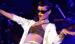 Những tâm sự "siêu ngộ" của sao về "ngực to, ngực nhỏ"