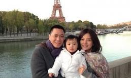 Cuộc sống hạnh phúc của gia đình Triệu Vy ở nước ngoài