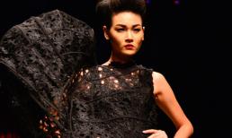 Thùy Trang trở lại sàn diễn thời trang chuyên nghiệp