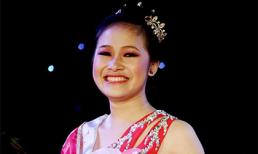 Lộ diện Hoa khôi xinh đẹp ĐH Kinh doanh - Công nghệ