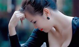 Ức chế vì bị trai lạ... sờ ngực, rủ lên giường