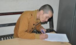 Lời khai của kẻ chôn con 10 tháng dưới lớp bê tông