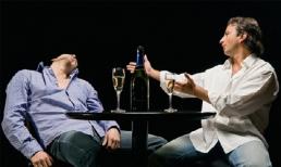 Có thể bỏ vợ chứ không bỏ rượu