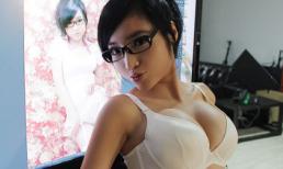 Những hot girl nổi tiếng với vòng một khủng